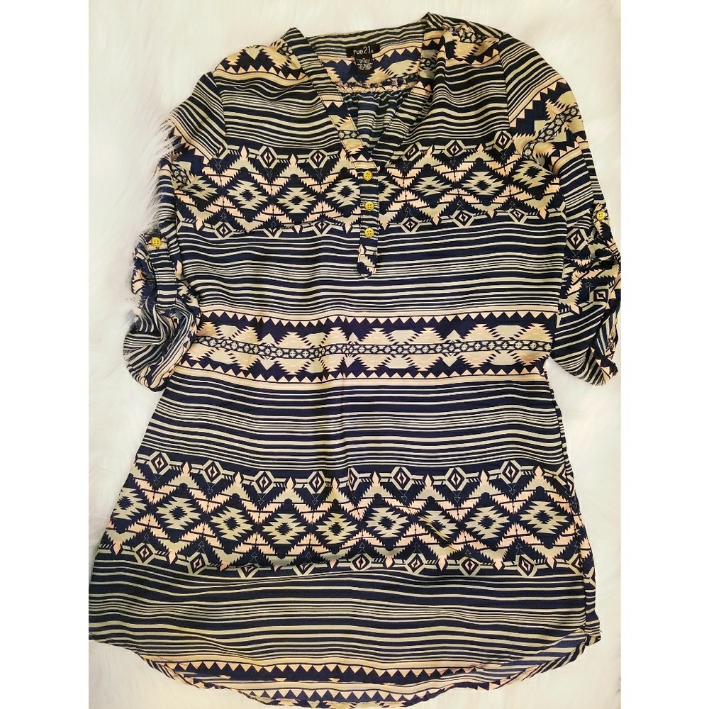 Rue21 tunic top